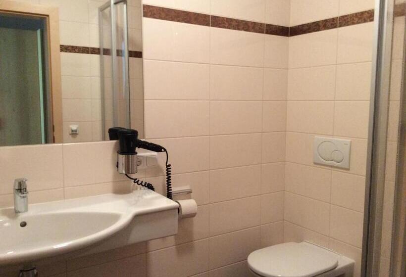 غرفة كومفورت, Zimmervermietung Babsy