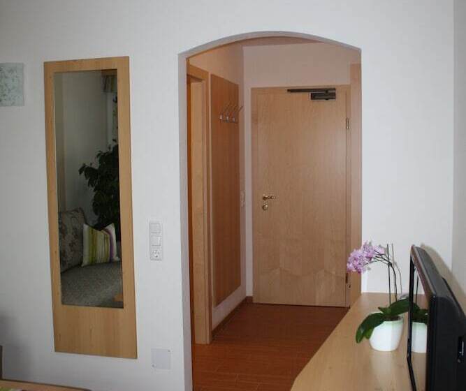 غرفة كومفورت, Zimmervermietung Babsy