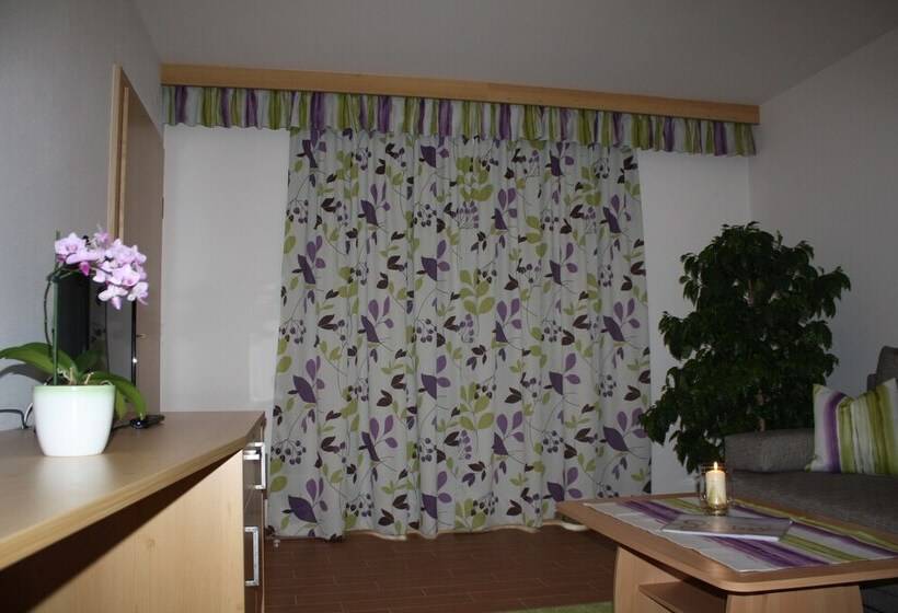 غرفة كومفورت, Zimmervermietung Babsy