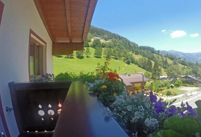 غرفة قياسية مزوَّدة بشُرفة, Zimmervermietung Babsy