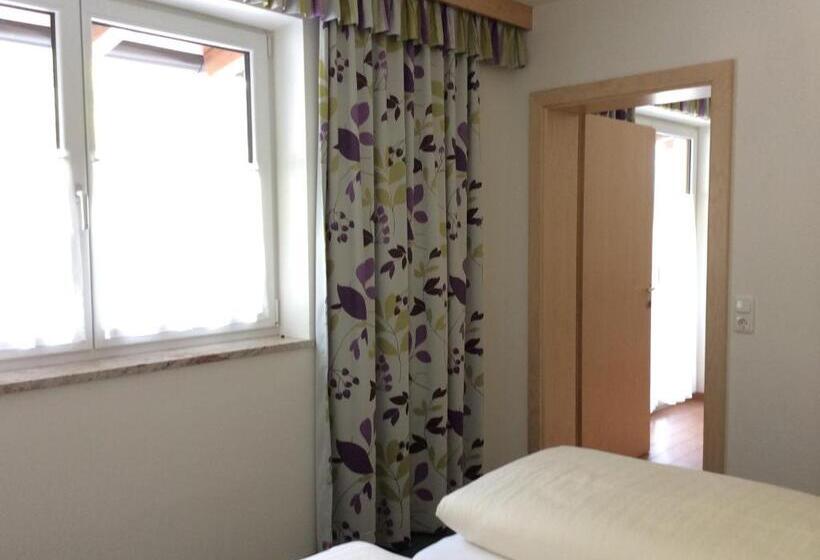 غرفة كومفورت, Zimmervermietung Babsy