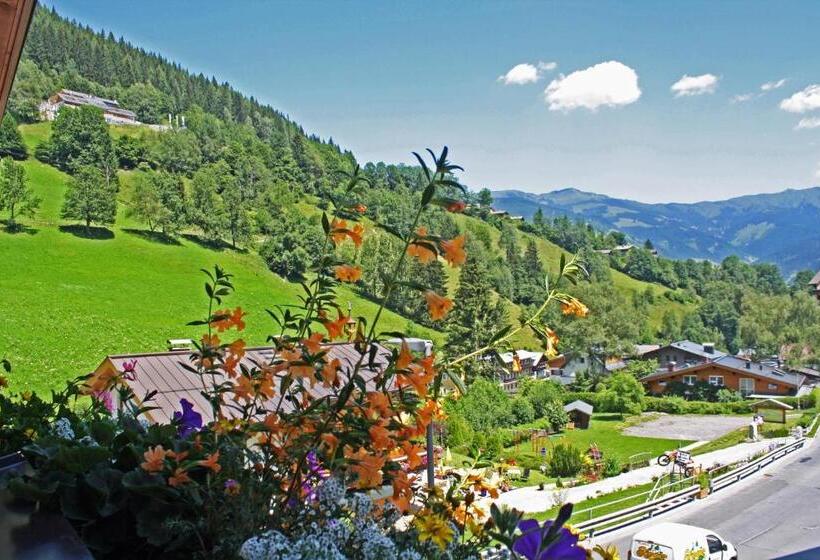 غرفة قياسية مزوَّدة بشُرفة, Zimmervermietung Babsy