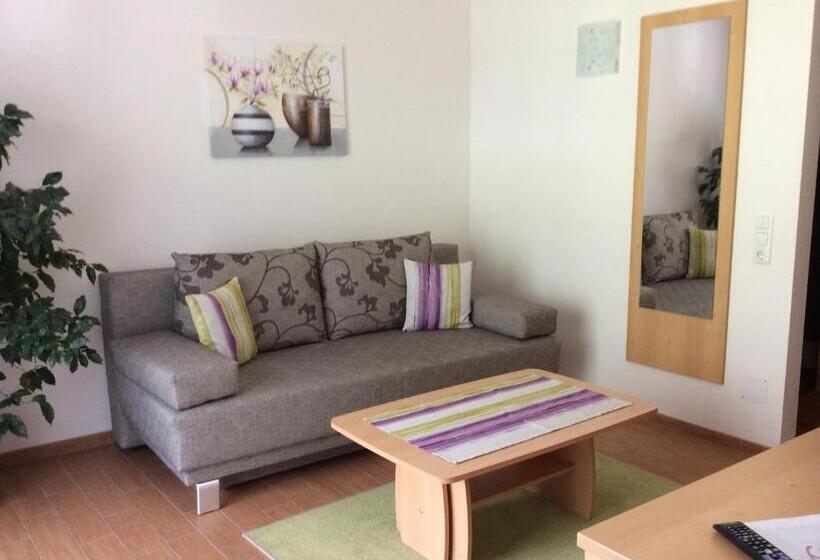 غرفة كومفورت, Zimmervermietung Babsy