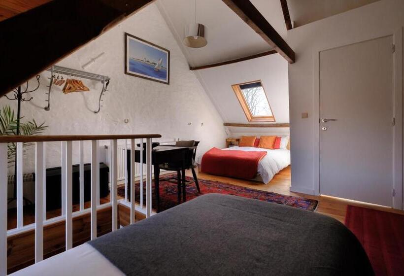 Четырехместный Номер Стандарт, Collier S B&b