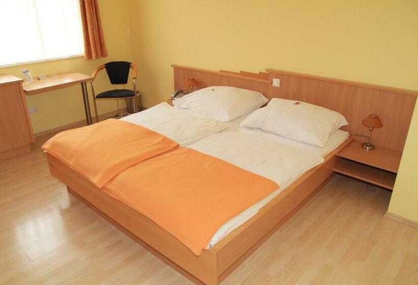 اتاق استاندارد, Highway   Bed & Breakfast