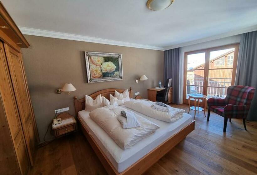 Номер Стандарт, Acerina Superior