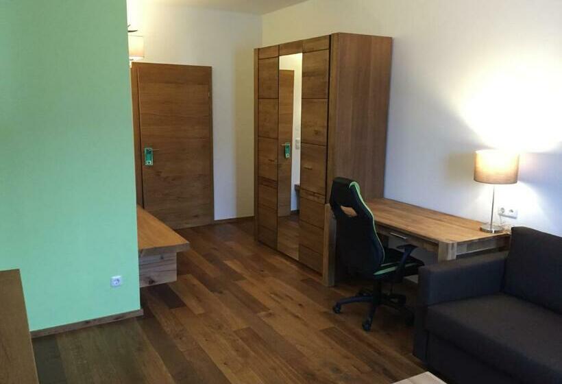 סוויטת ג'וניור, Aktivhotel Wildschütz