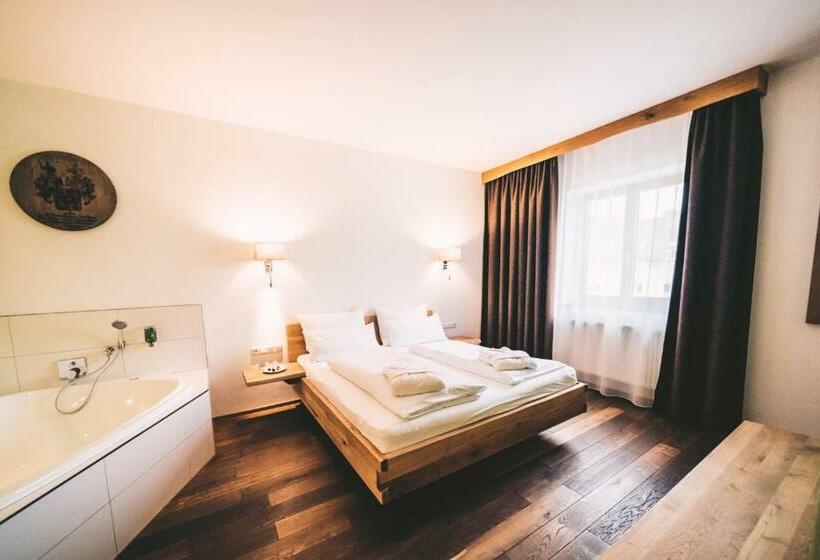 주니어 스위트, Aktivhotel Wildschütz