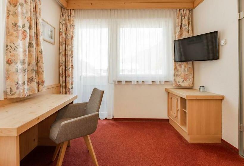 スタンダードシングルルーム, Alp Larain B&b