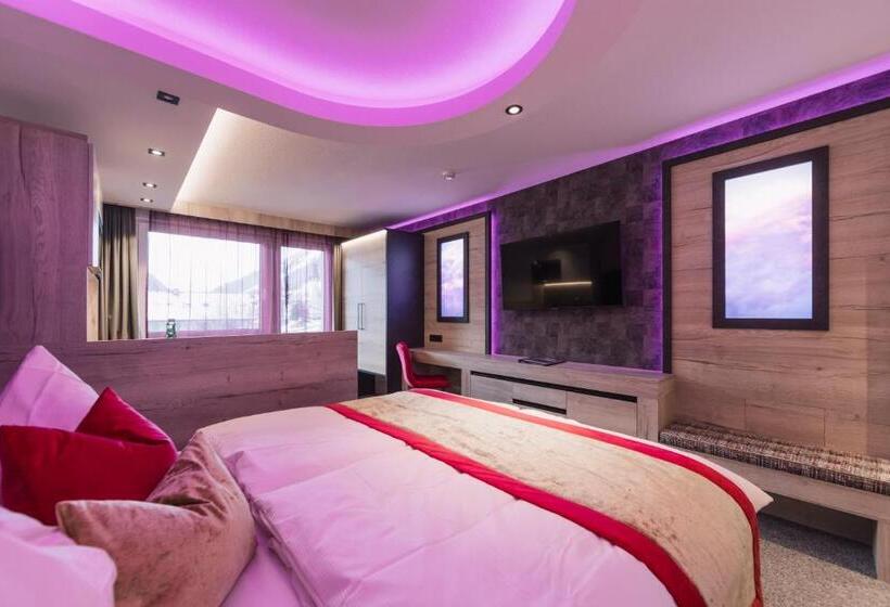 스탠다드 발코니 스튜디오, Alp Larain B&b