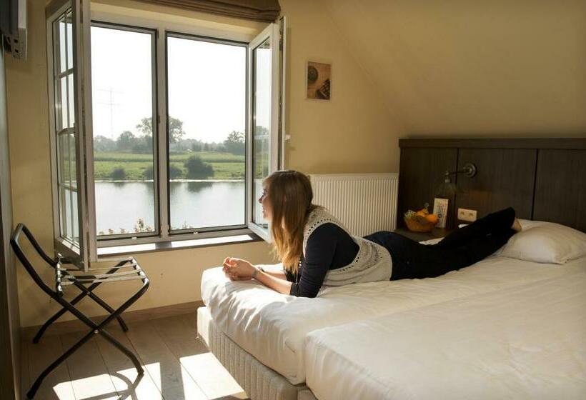 스탠다드 룸, De Spaenjerd