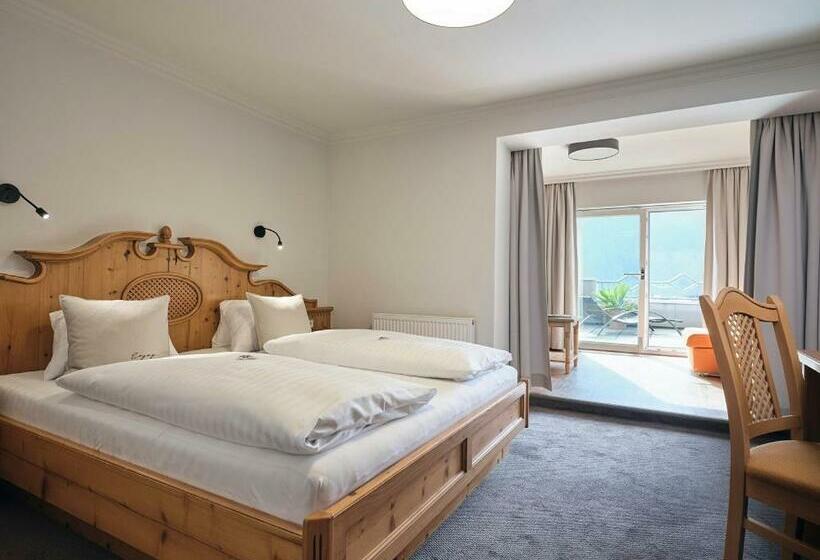 ファミリールーム, Garni Pinzgau, Bernd Hüttl