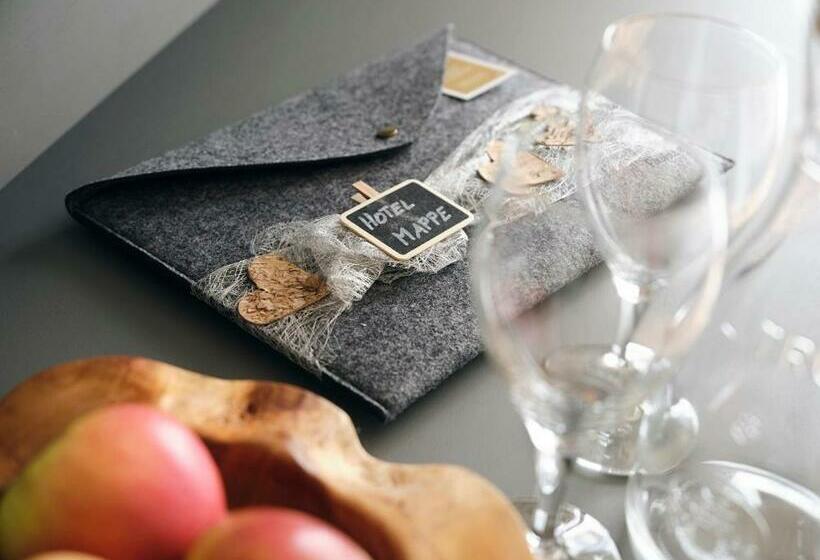 スタンダードルーム, Garni Pinzgau, Bernd Hüttl