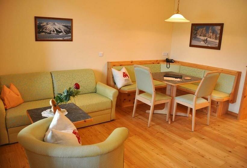 패밀리 아파트, Grizzly Sport & Motorrad Resort