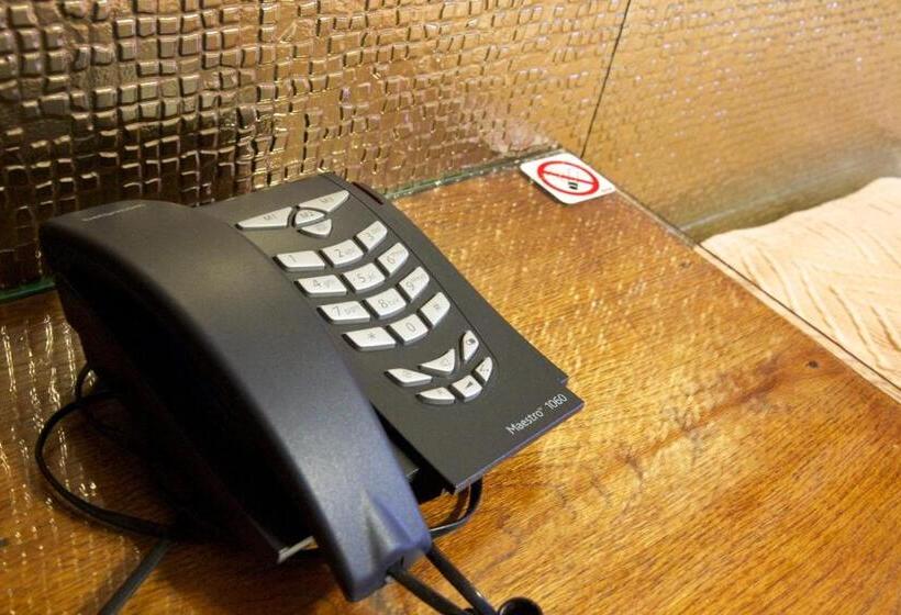 スタンダードトリプルルーム, Le New Matinal