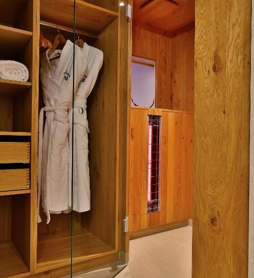 발코니 수피리어 룸, M3