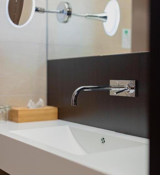 수피리어 트리플 룸, M3