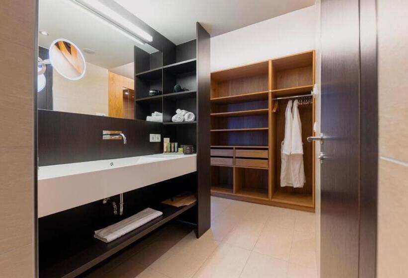 발코니 수피리어 룸, M3