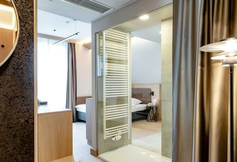 Номер Комфорт, Nationalpark