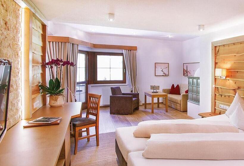 Трехместный Номер Superior, Salnerhof Superior Lifestyle Resort