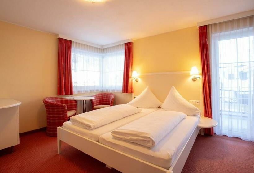 חדר סטנדרט עם מרפסת, The Hotel   Himmlisch Wohlfühlen