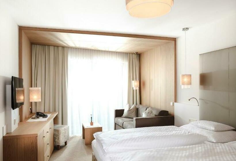 コンフォートルーム, Trofana Alpin