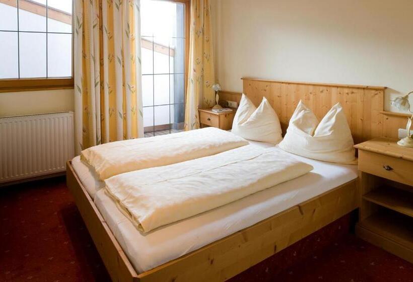 ベーシックルーム, Unterwirt   Das Kleine Gourmet