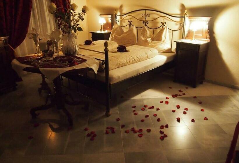 جناح, Boutique Hotel Ur Wachau