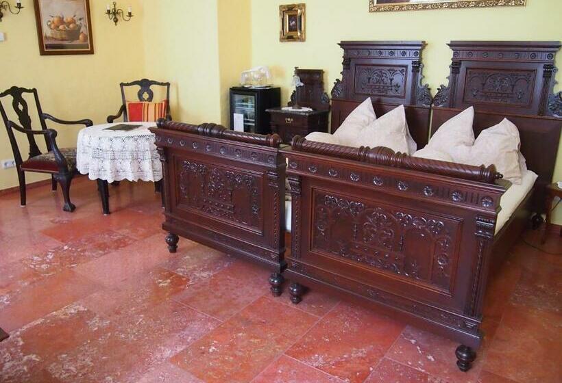 جناح, Boutique Hotel Ur Wachau