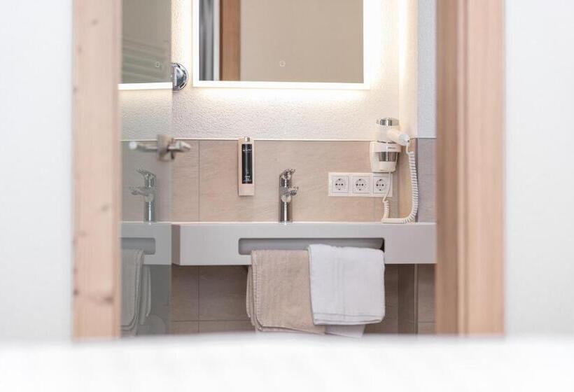 标准间带阳台, Venter Bergwelt