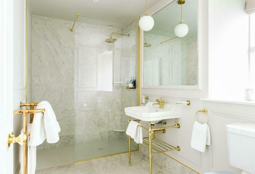 غرفة قياسية سرير كينج, Liss Ard Estate