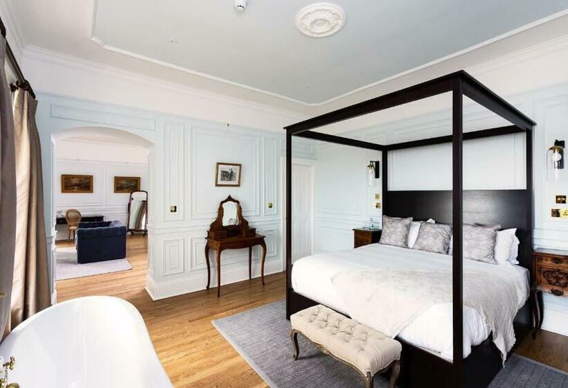 منزل غرفة نوم واحدة, Liss Ard Estate