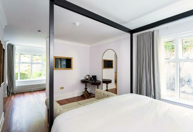 منزل غرفة نوم واحدة, Liss Ard Estate