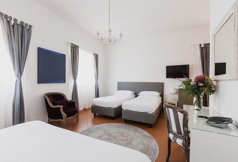 سوییت خانوادگی, The Artists' Palace Florence