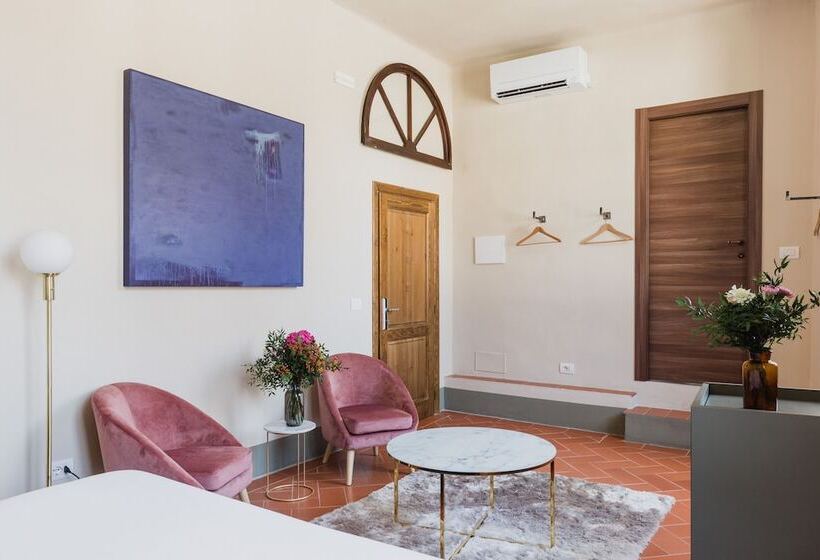 اتاق سوپریور, The Artists' Palace Florence