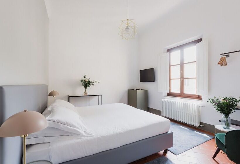 اتاق سوپریور, The Artists' Palace Florence