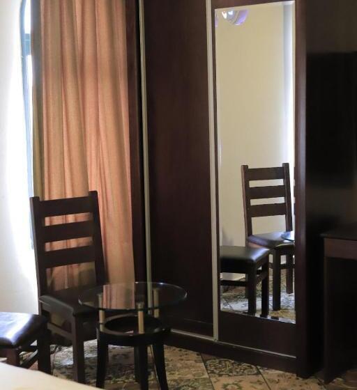 اتاق استاندارد یک نفره, Al Yasmeen