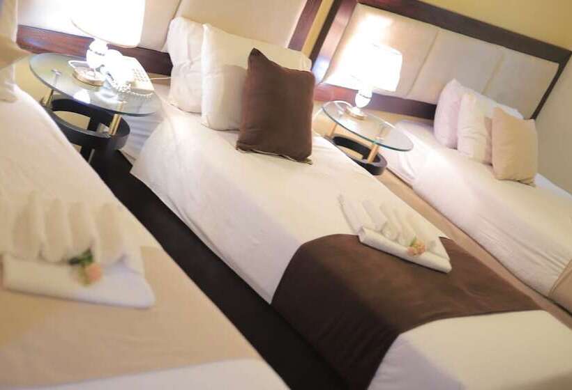 اتاق کلاسیک سه تخته, Al Yasmeen