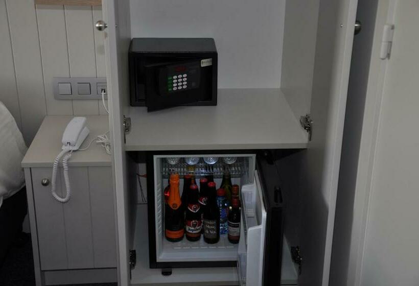 חדר סטנדרט עם מרפסת, Bilderdijk