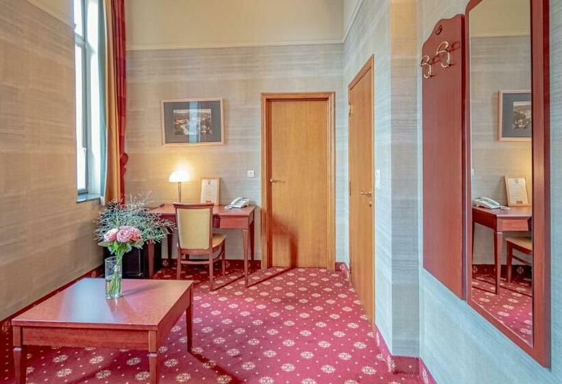 סוויטה, Des Comtes Durbuy