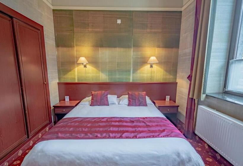 סוויטה עם נוף לנהר, Des Comtes Durbuy