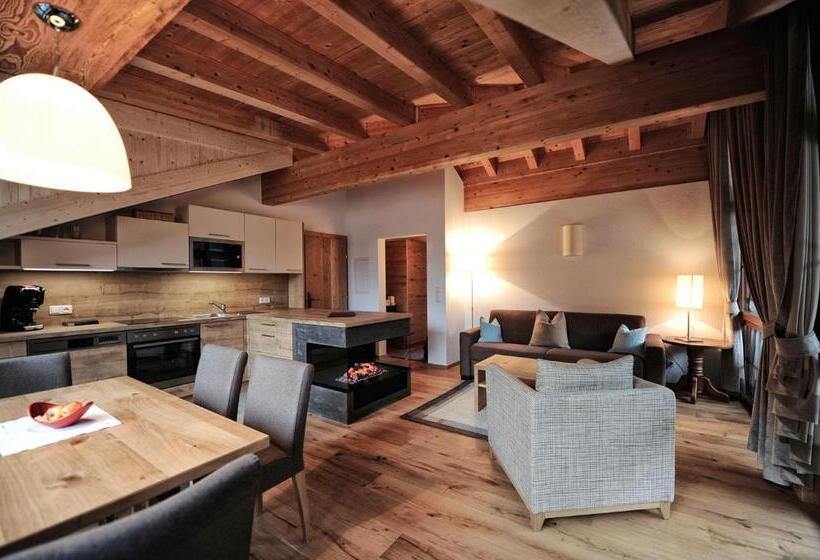 דירת חדר, Dorfstadl