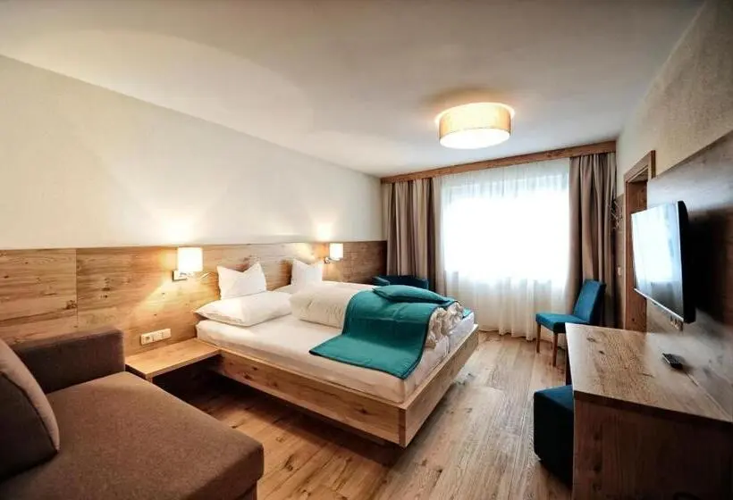 Deluxe-huoneisto 3 Makuuhuonetta, Dorfstadl