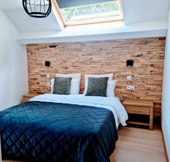 غرفة قياسية, L Ermitage