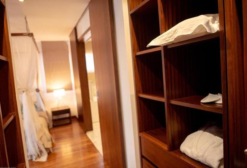 سوئیت با تخت بزرگ, La Varangue