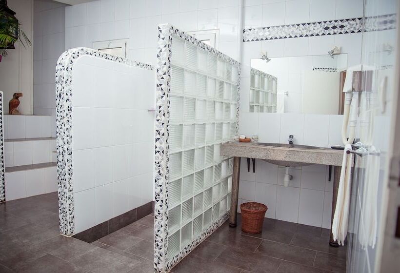 اتاق سوپریور, La Varangue