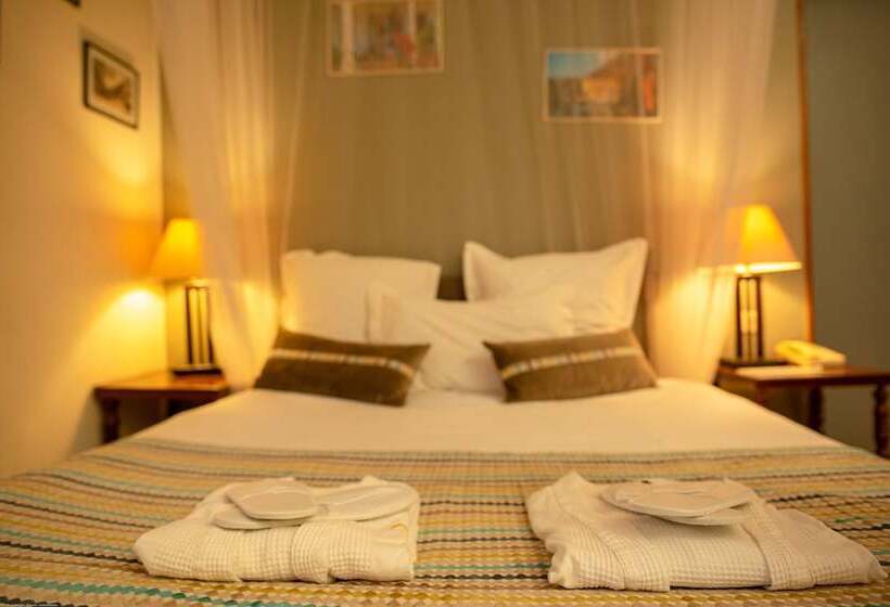 اتاق لوکس, La Varangue