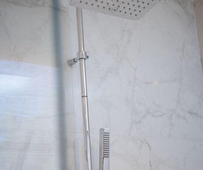 اتاق سوپریور, La Varangue