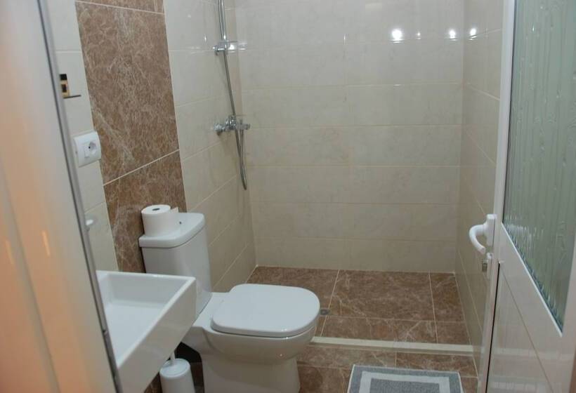 Triple Room Sea View, Mano