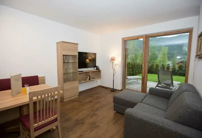 Huoneisto 1 Makuuhuone, Regitnig 4 Sterne Hotel Und Chalets
